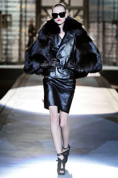 Look 6